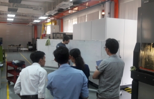 Đào tạo và nghiệm thu Hệ thống gia công điện hóa chính xác PEM600 – Hệ thống đầu tiên trên toàn Việt Nam tại Trường Đại học Việt Đức.